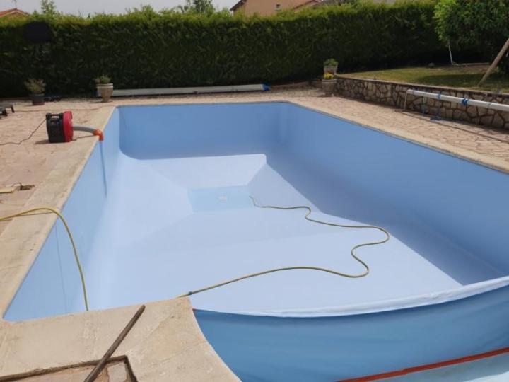 Travaux d’entretien de piscine à Bas-en-Basset