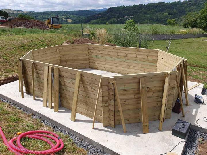 Construction piscine béton Bas-en-Basset 