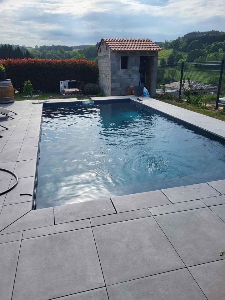 Travaux d’entretien de piscine à Bas-en-Basset 
