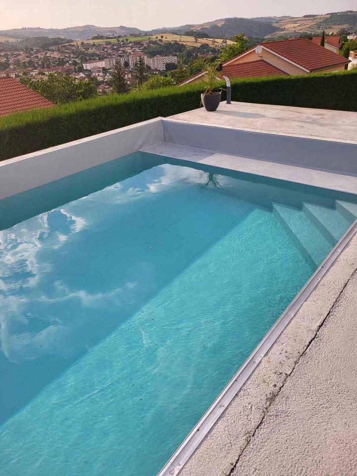 Travaux d’entretien de piscine à Bas-en-Basset